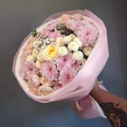 Букет &laquo;Кокетка&raquo; из кустовой пионовидной розы, кустовой хризантемы, пионовидной розы канделайт (13 шт)